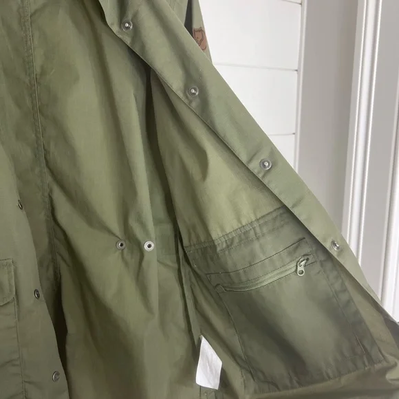 LIKE-NEW Fjallraven Greenland Shirt Jacket - Picture 7 of 8
